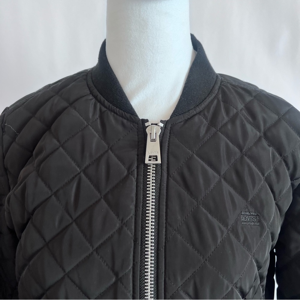 Levi’s trendy, diamond, quilted bomber jacket, women’s black size medium - Picture 3 of 14